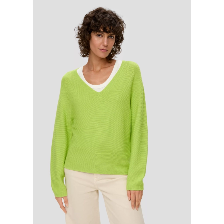 S.OLIVER Jumper with a V-neckline pistachio 2145636